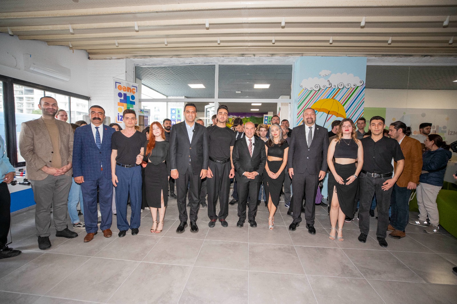 Soyer: “Yaptığımız her şey en çok gençler için”