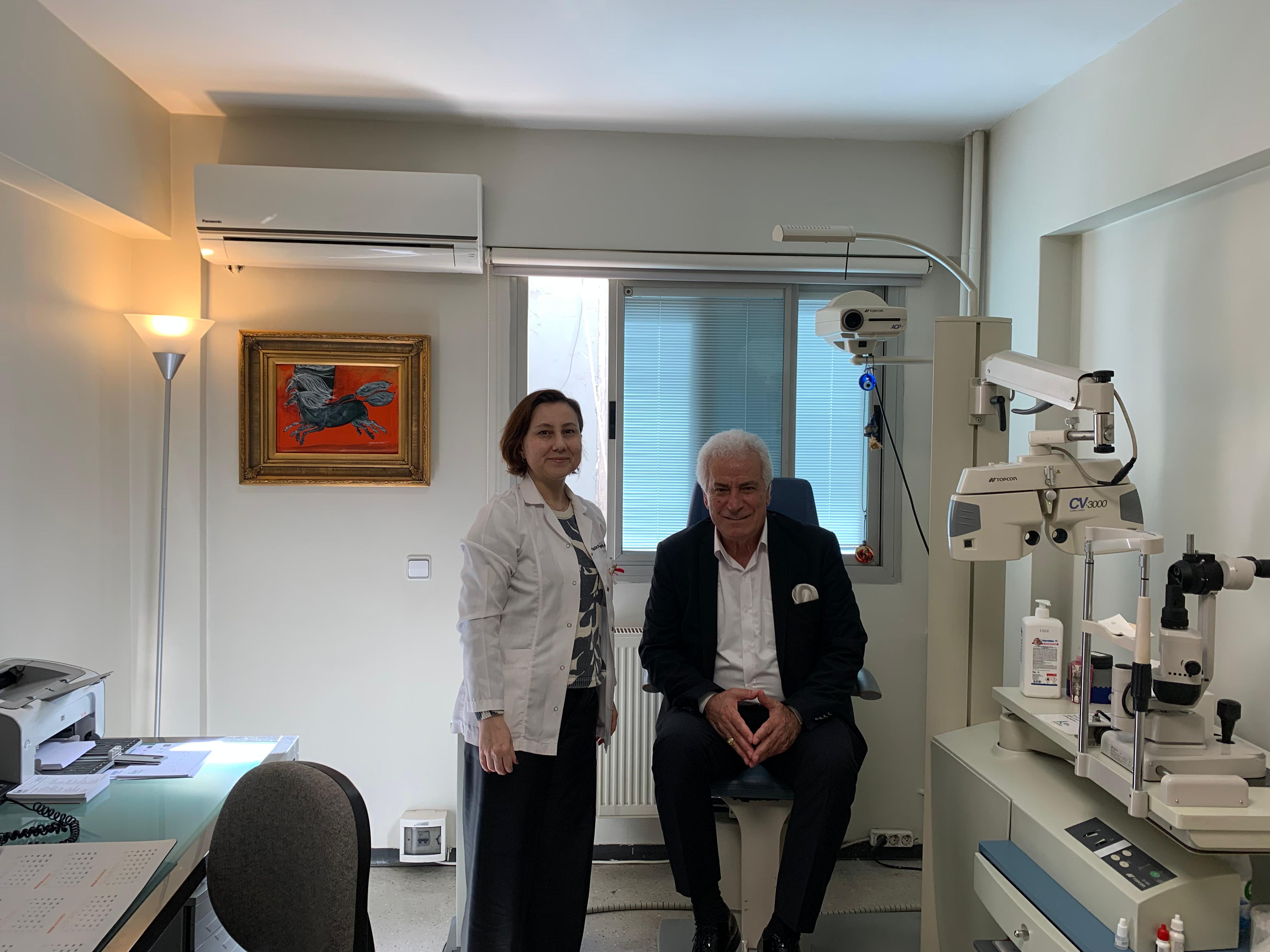 Salih Erkek'ten hastane çalışanlarına büyük övgü!