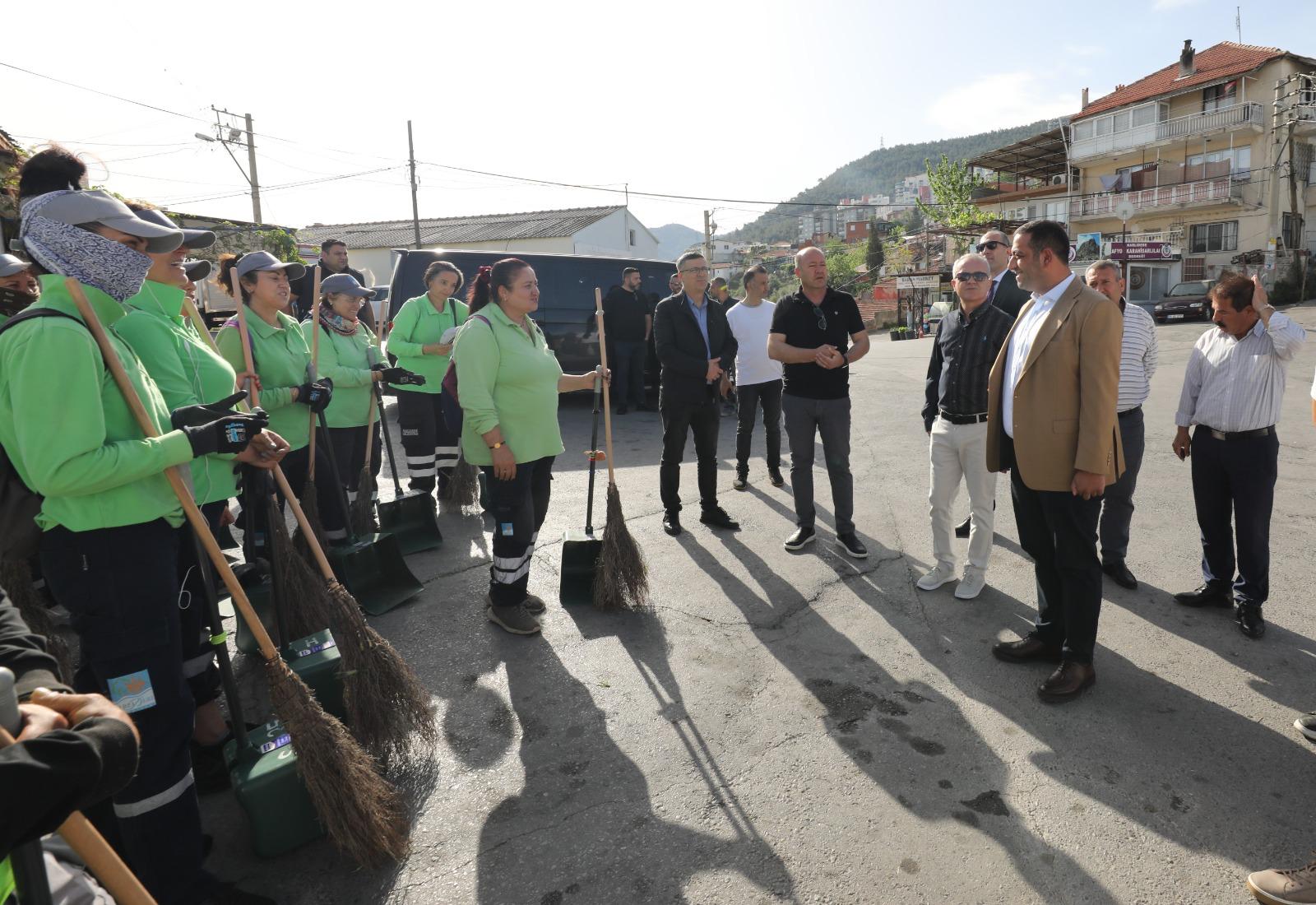 NARLIDERE’DE TEMİZLİK SEFERBERLİĞİ
