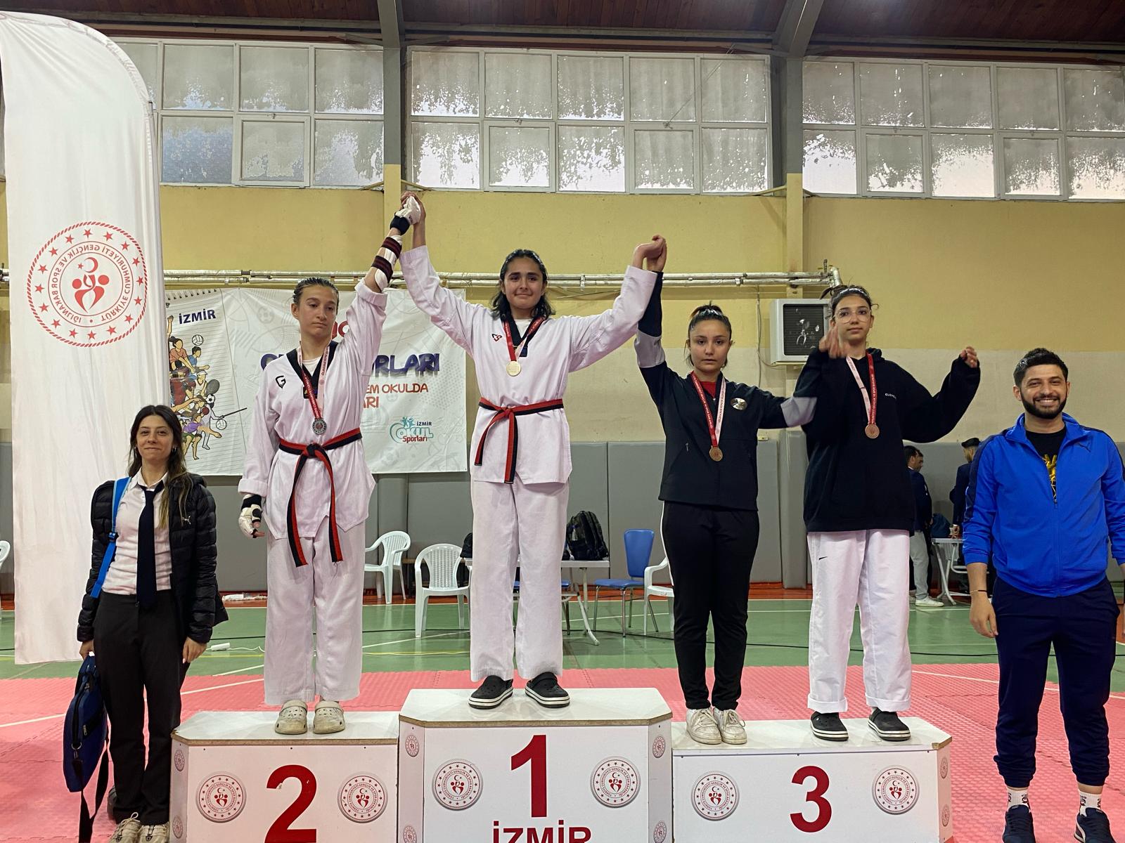 Sporda Bayraklı farkı!