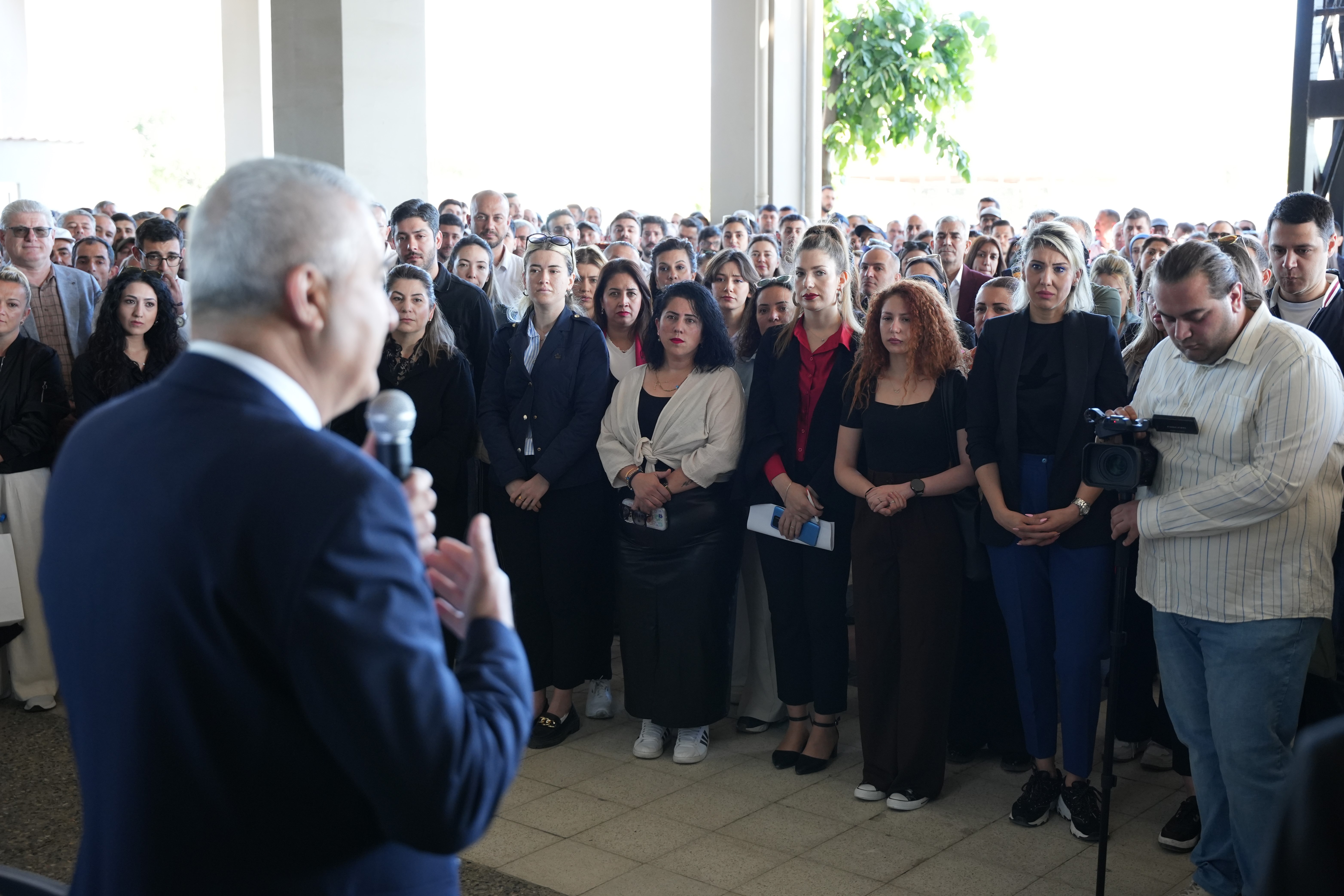 BAŞKAN TÜRKMEN BELEDİYE PERSONELİ İLE BİR ARAYA GELDİ