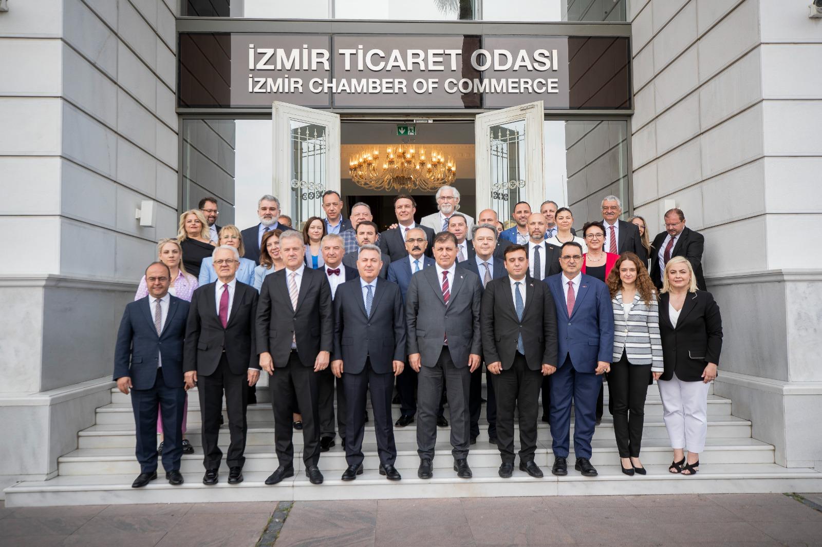 Başkan Tugay: "İzmir turizmde sıçrama  yaşaması gereken bir dönemde"