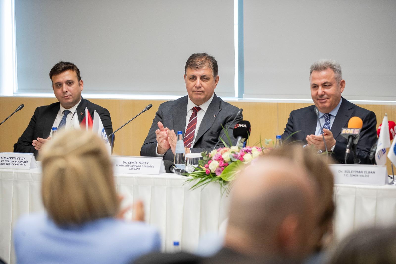 Başkan Tugay: "İzmir turizmde sıçrama yaşaması gereken bir dönemde"