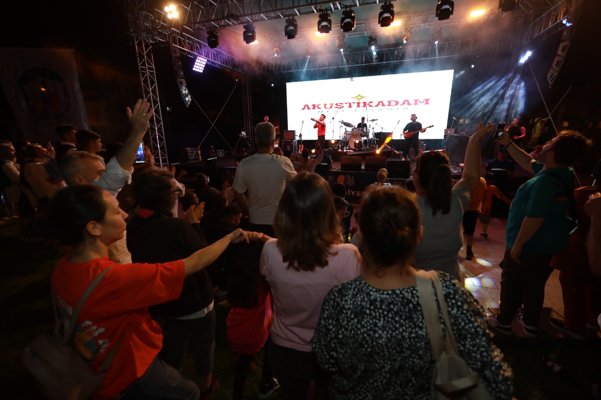 FİLİZ BAŞKAN’DAN 19 MAYIS MESAJI: "105 YIL ÖNCE BİR ÇİFT MAVİ GÖZ KARARLIYDI