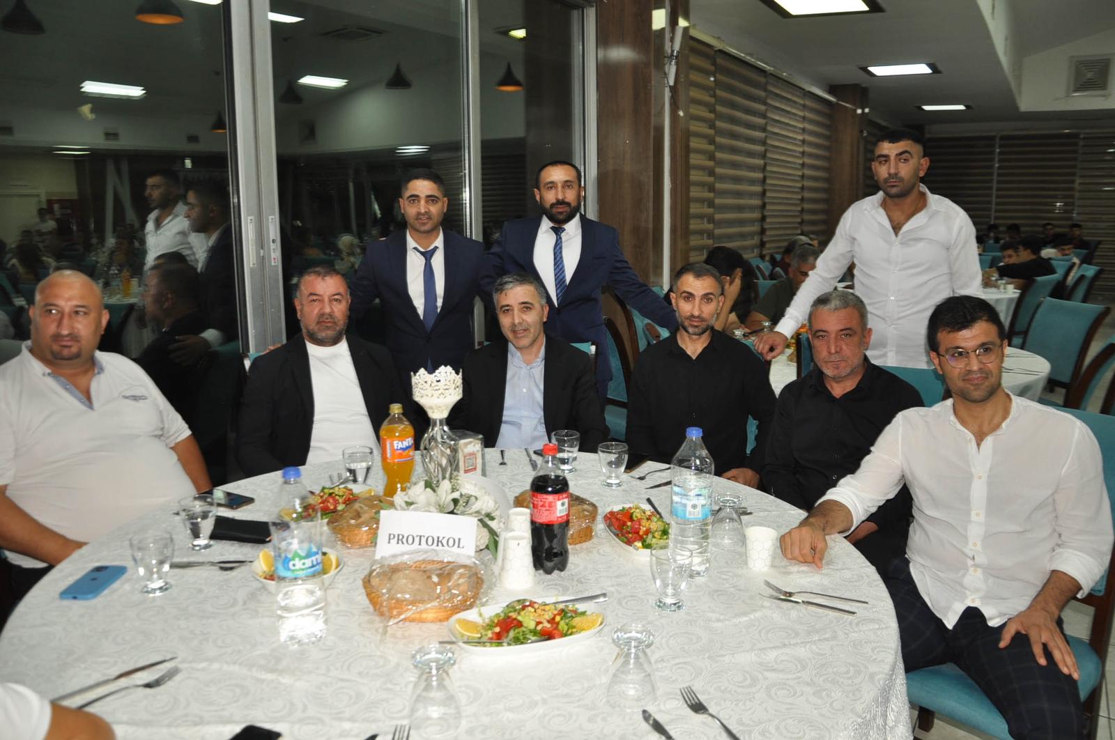 Başarılı arka mahallenin gençleri İzmir'i bir araya getirdi