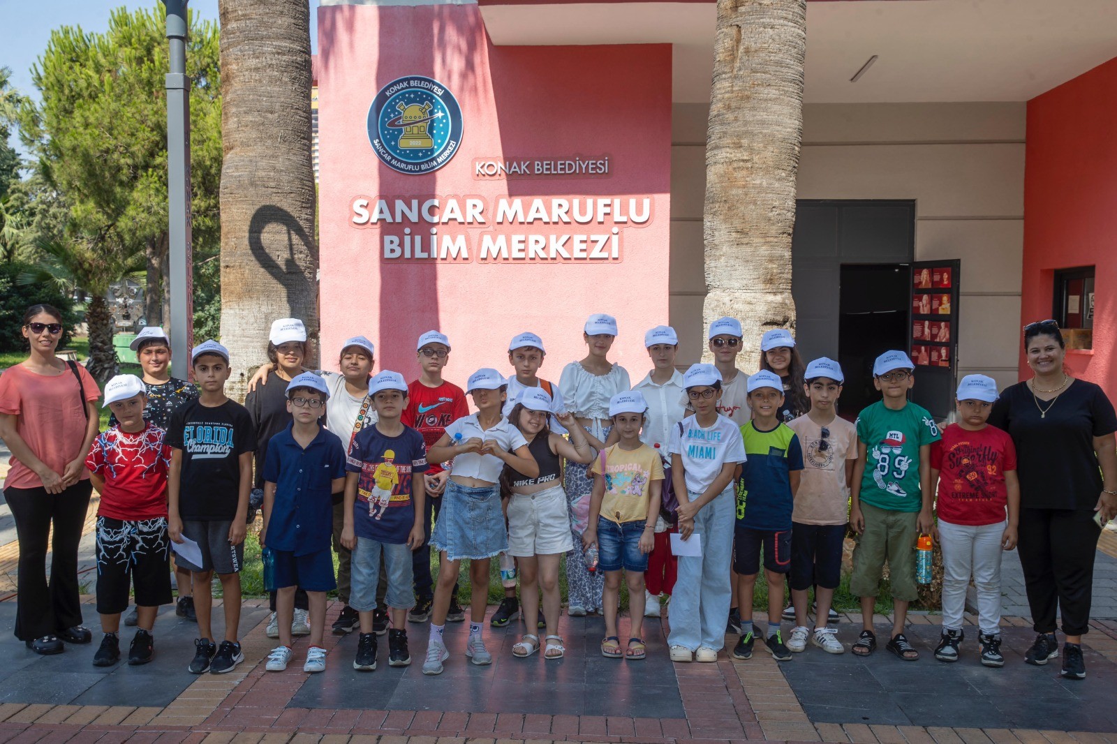 Başkan Mutlu, Bilim Merkezi’nde çocuklarla buluştu