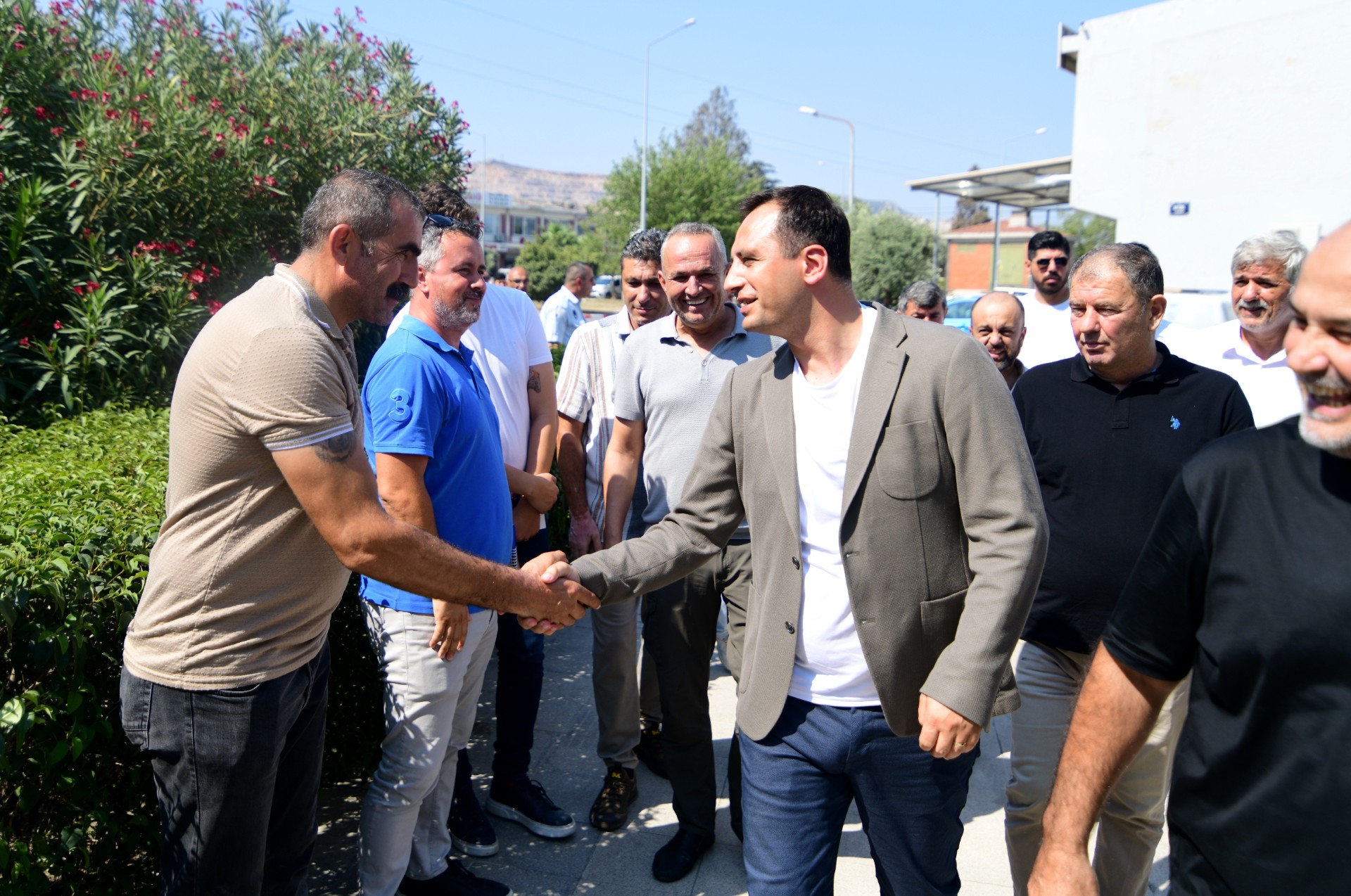 Başkan Eşki'den Ayakkabıcılar Sitesi’ne ziyaret