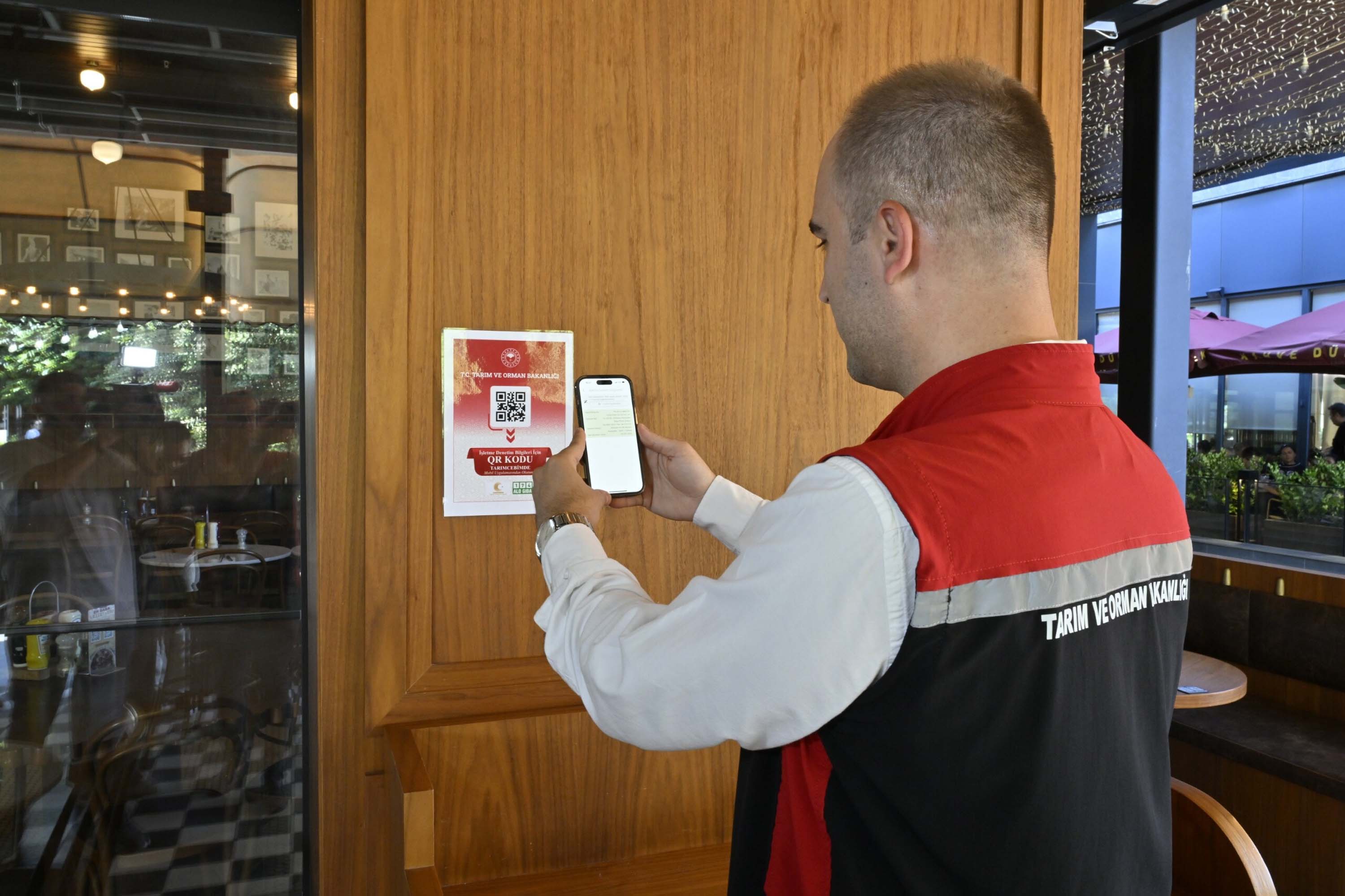 İzmir'de gıda denetimlerinde 'karekod' dönemi başladı