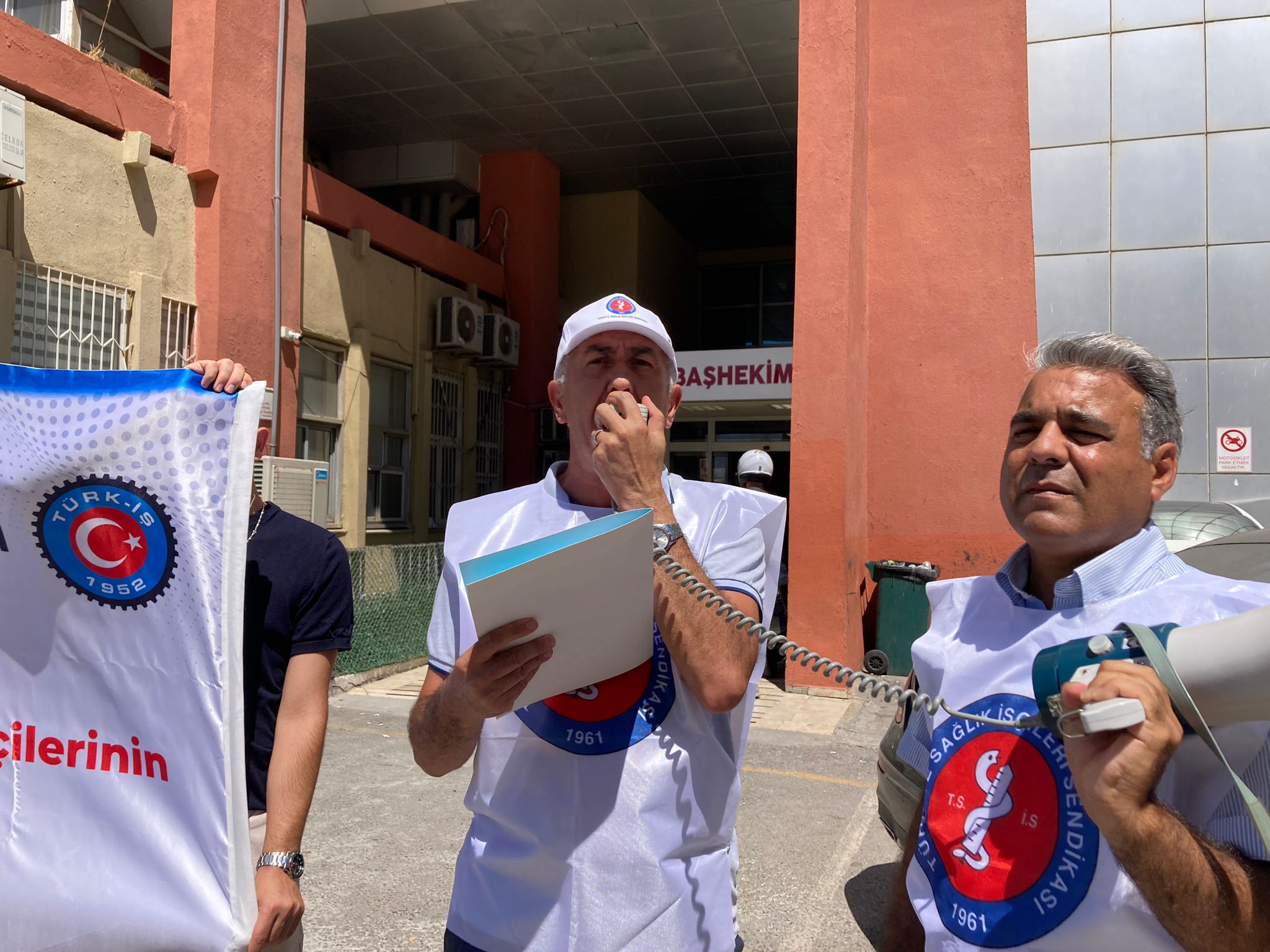 Türkiye Sağlık İşçileri Sendikası: Hastanede güvenlik görevlisi olan Abdullah Bahur'a yönelik şiddeti kınadı