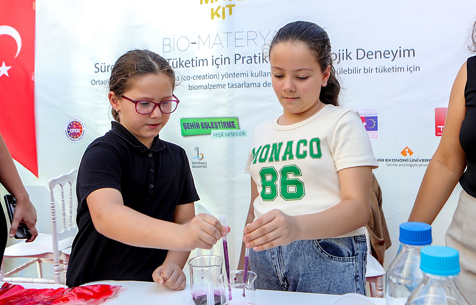 Sürdürülebilir yaşam için doğa dostu projeler Bayraklı’da tanıtıldı