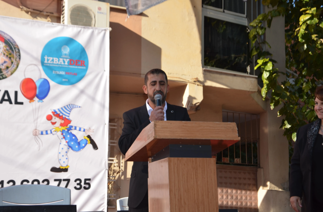 Bayraklı'ya gönül verenlerin bir araya geldiği İZBAYDER görkemli törenle açıldı