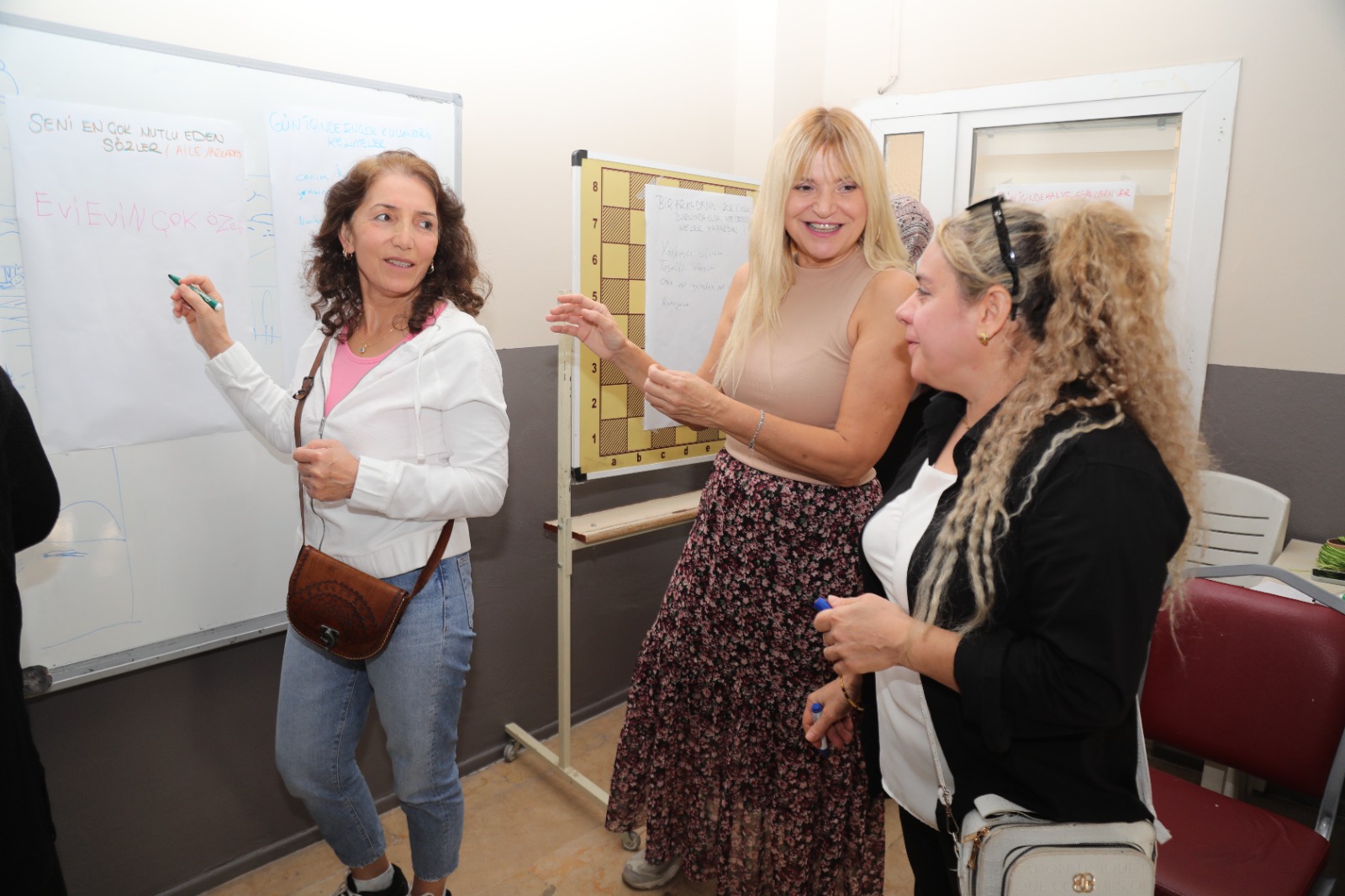 Bayraklı’da kadınlar “Ben de Varım” diyor