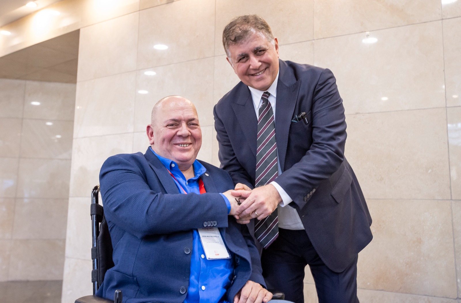 Başkan Tugay’dan engelliler için müjdeler