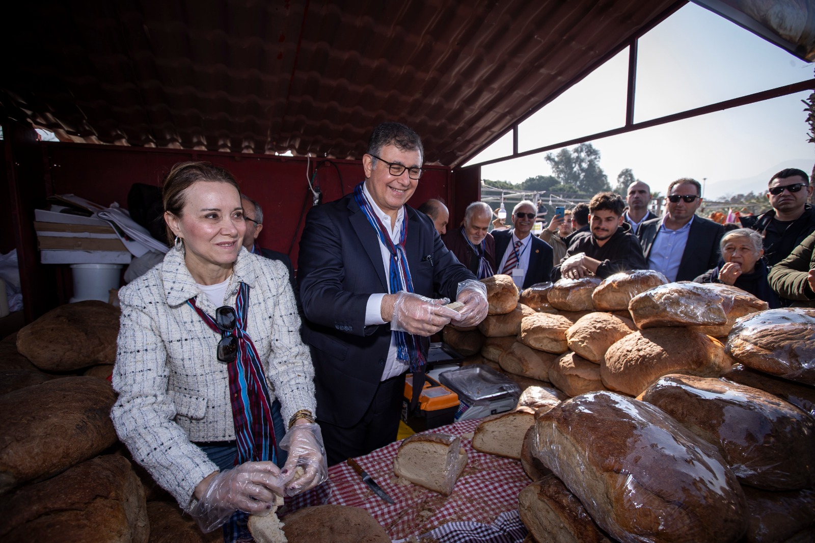 İzmir’de Karadeniz rüzgarı