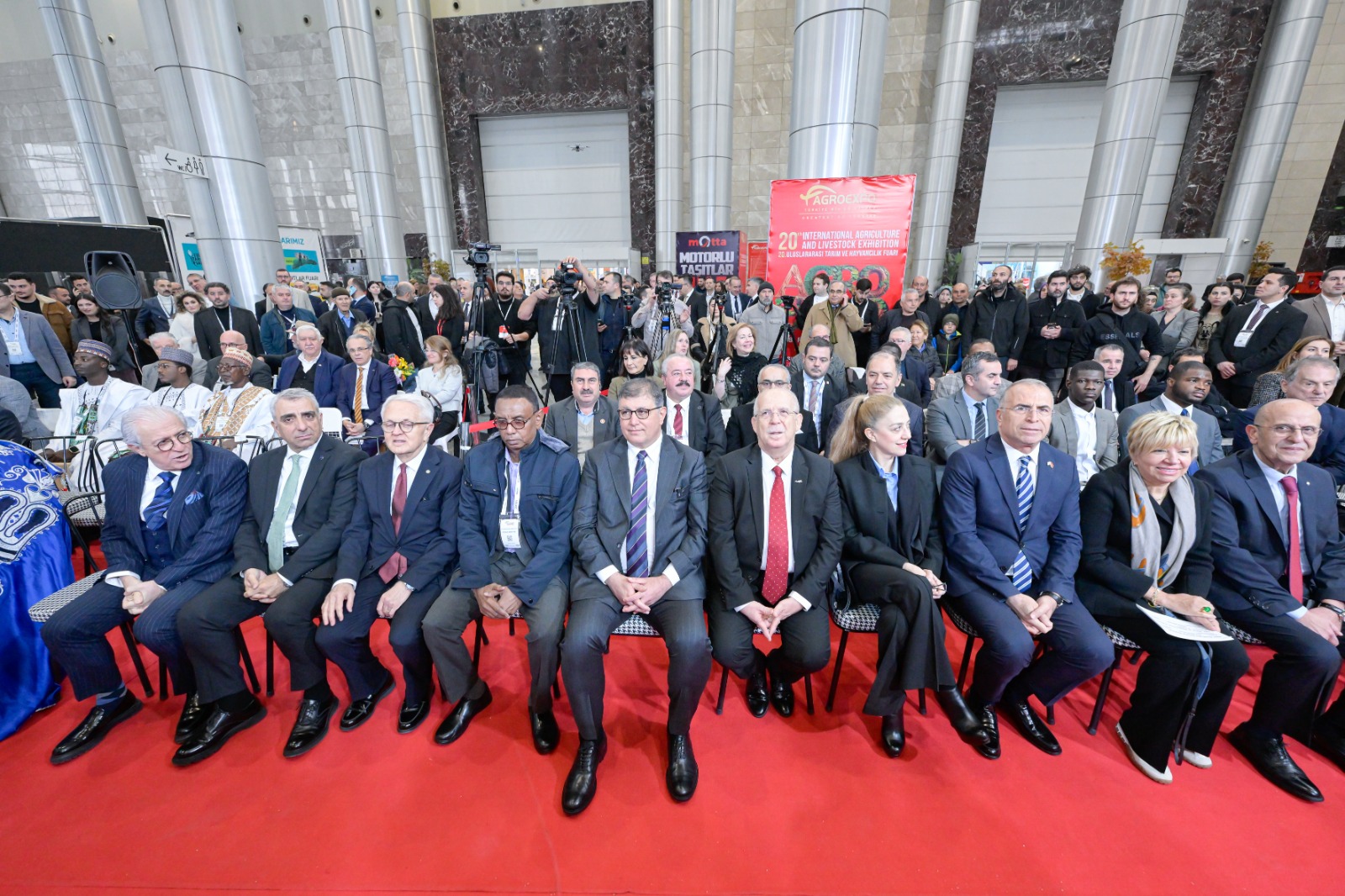 Başkan Tugay: Tarım ve gıda sürdürülebilir olmazsa yaşam sürdürülebilir olmayacak