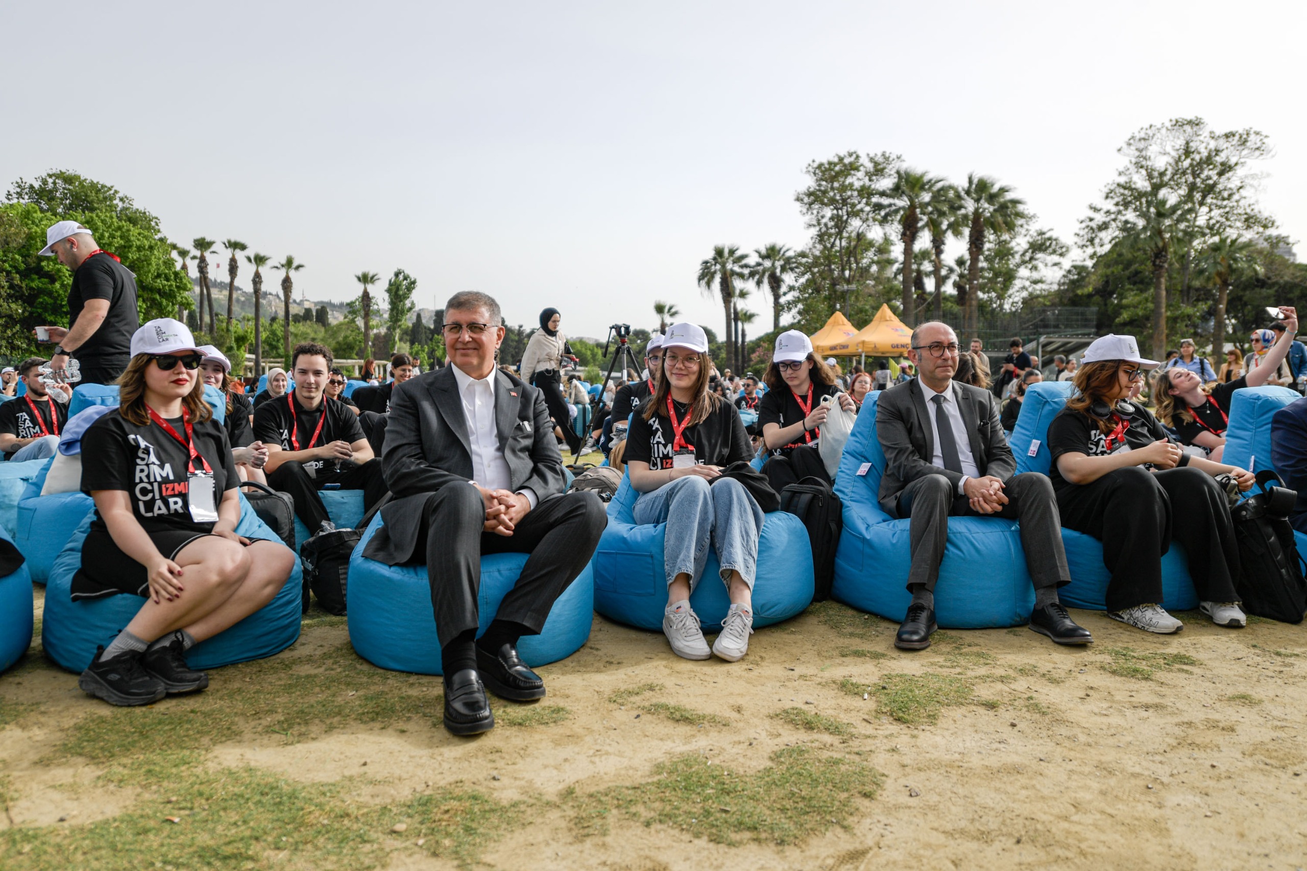 Cumhuriyet'in genç tasarımcıları İzmir’de buluştu