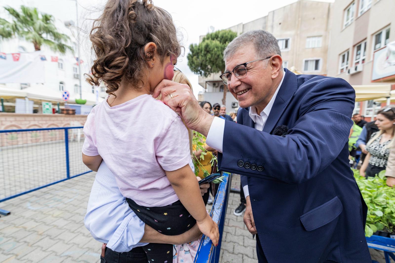Başkan Tugay: Yerel tohumumuzun ölmesine izin vermeyeceğiz
