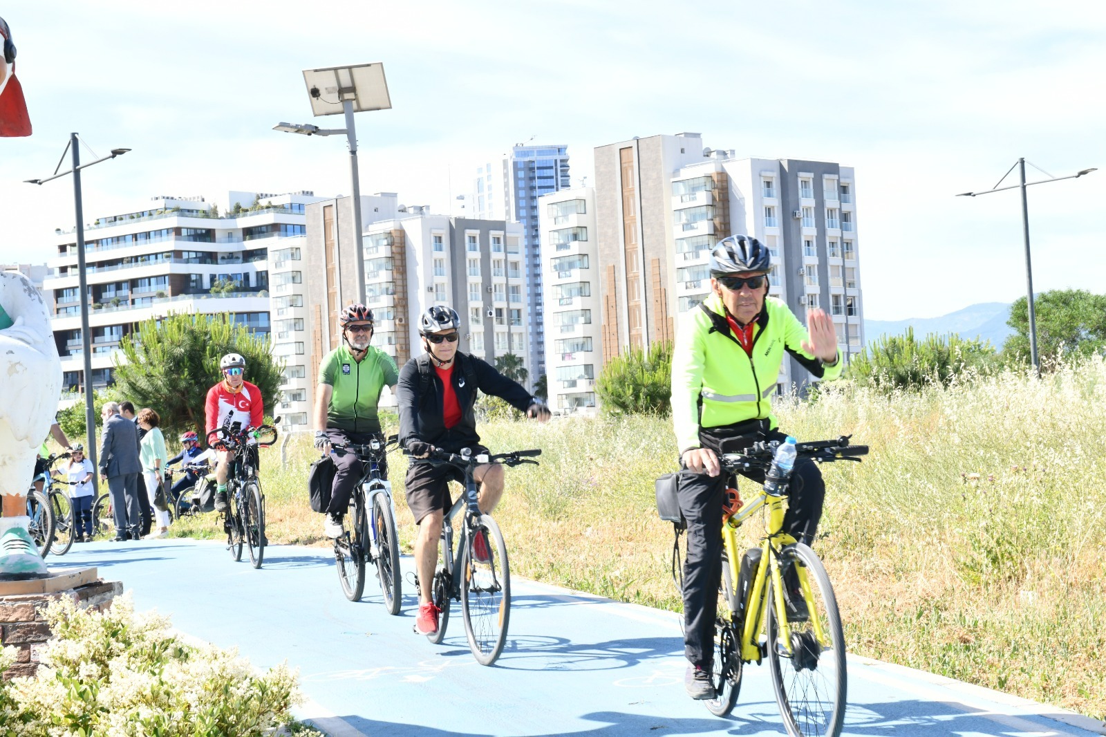 Çiğli’de pedallar doğa için döndü