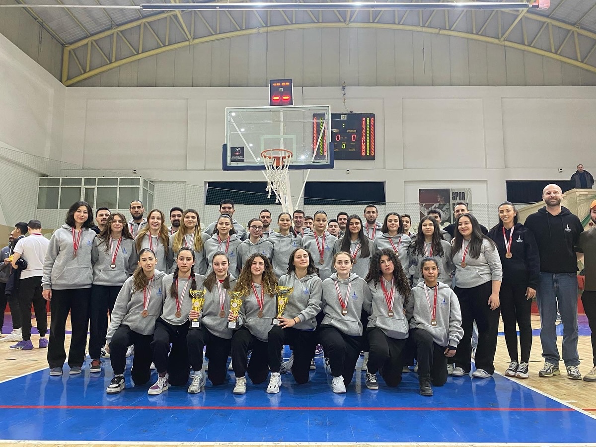 Sporun ve gençliğin kenti: İzmir