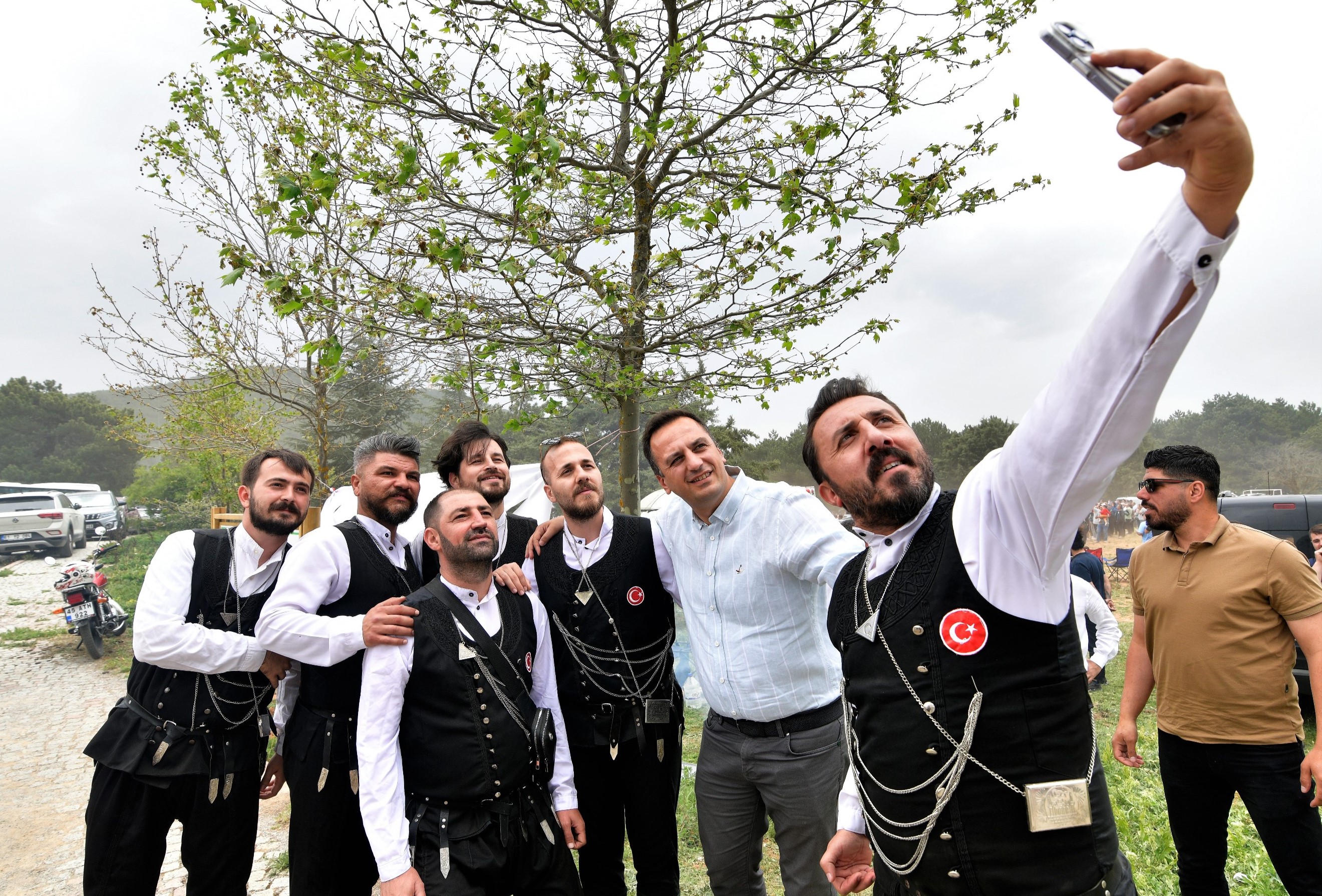 Başkan Eşki Karadeniz rüzgarına eşlik etti