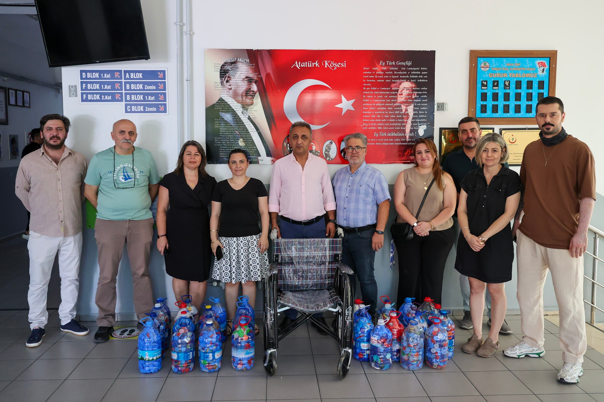 Bucalılar kapakları topluyor engelleri birlikte aşıyor