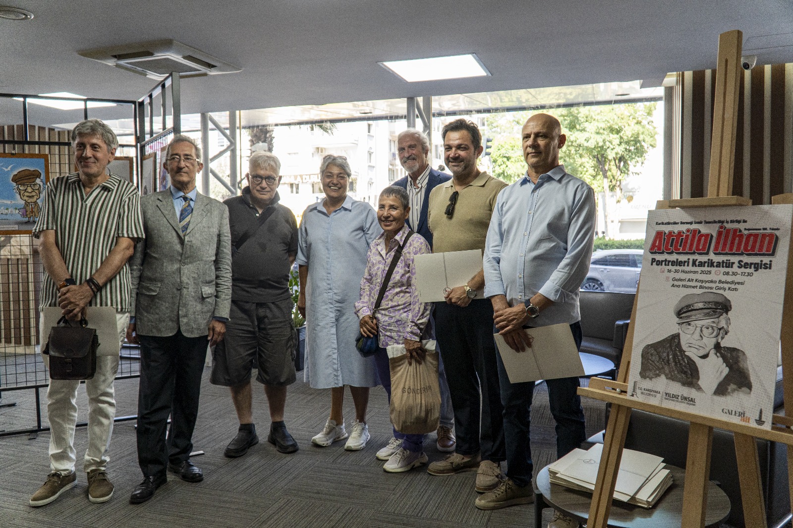 Karşıyaka’da Attila İlhan’ın 100. yaşına özel karikatür sergisi