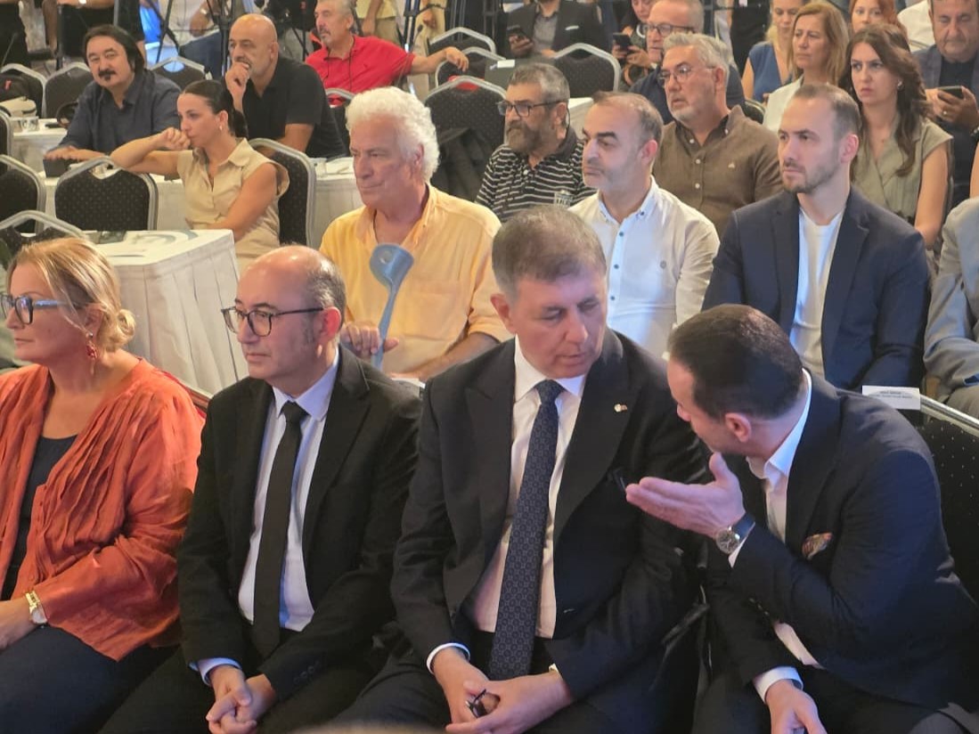 İzmir'de Ses Getirecek Birliktelik!