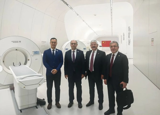DEÜ, Çin’de sağlık teknolojileri görüşmelerine katıldı