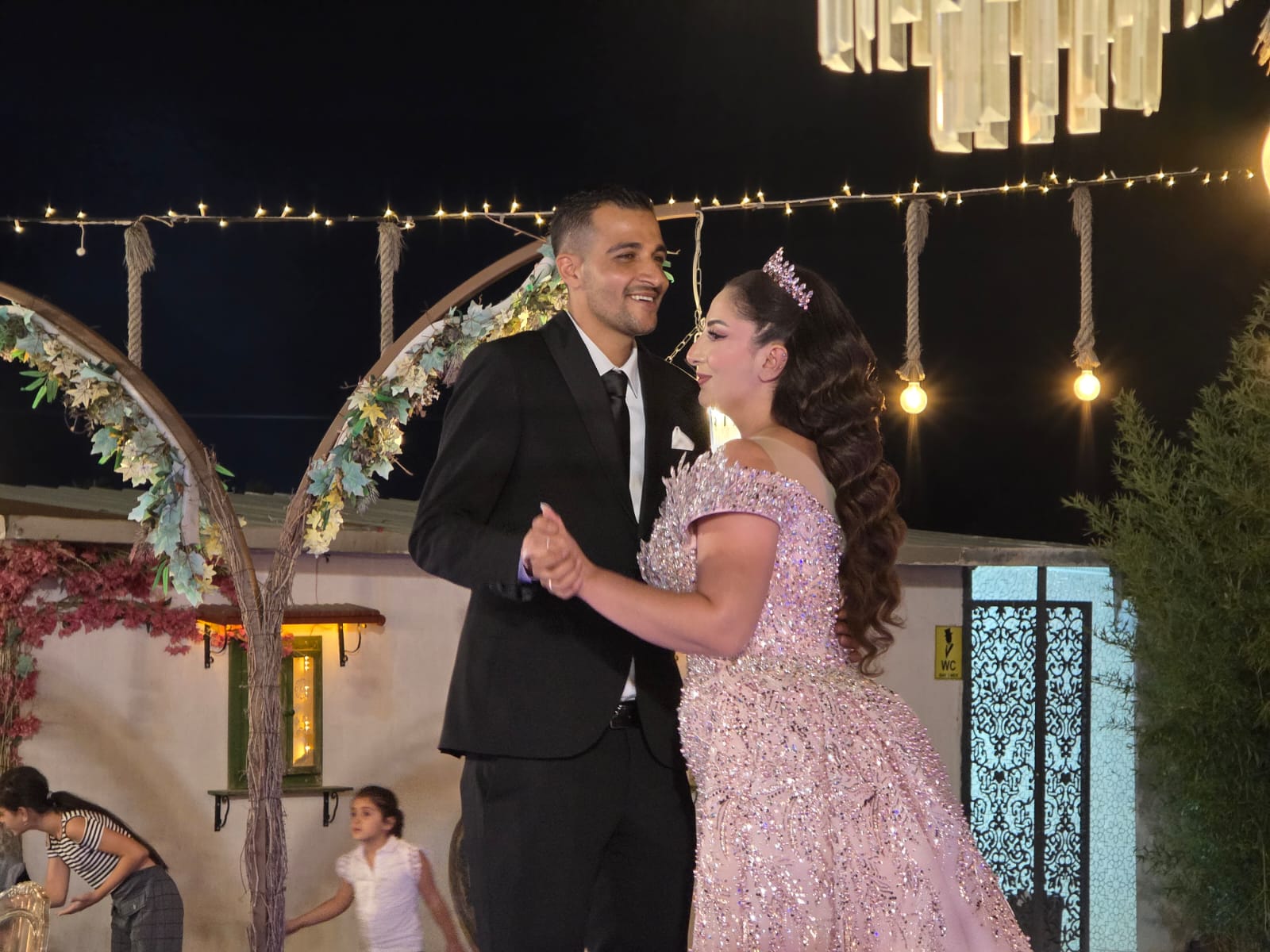 Rüya Gibi Düğün! Ebru & Ferhat Dünyaevine Girdi