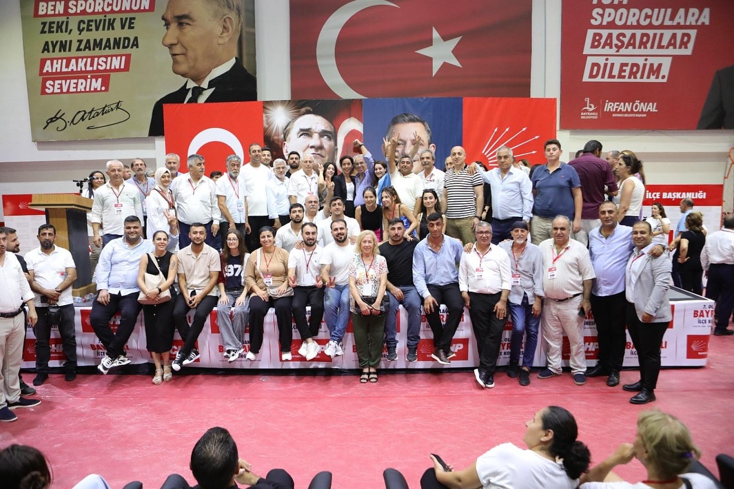 Atamayla başkan oldu, kongre ile seçim kazandı...