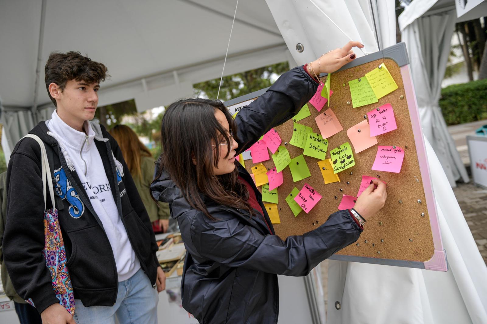 Kültürpark’ta İzmir Kitap Fuarı rüzgarı