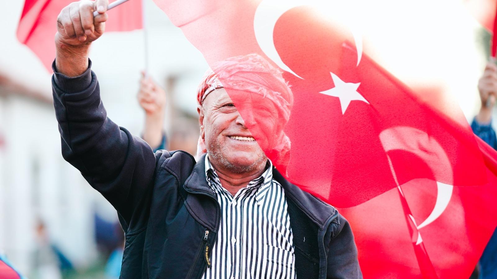 "İzmir Büyükşehir Belediyesinden 22-29 Ekim tarihleri arasında dolu dolu bayram kutlaması" CUMHURİYET HER YERDE!