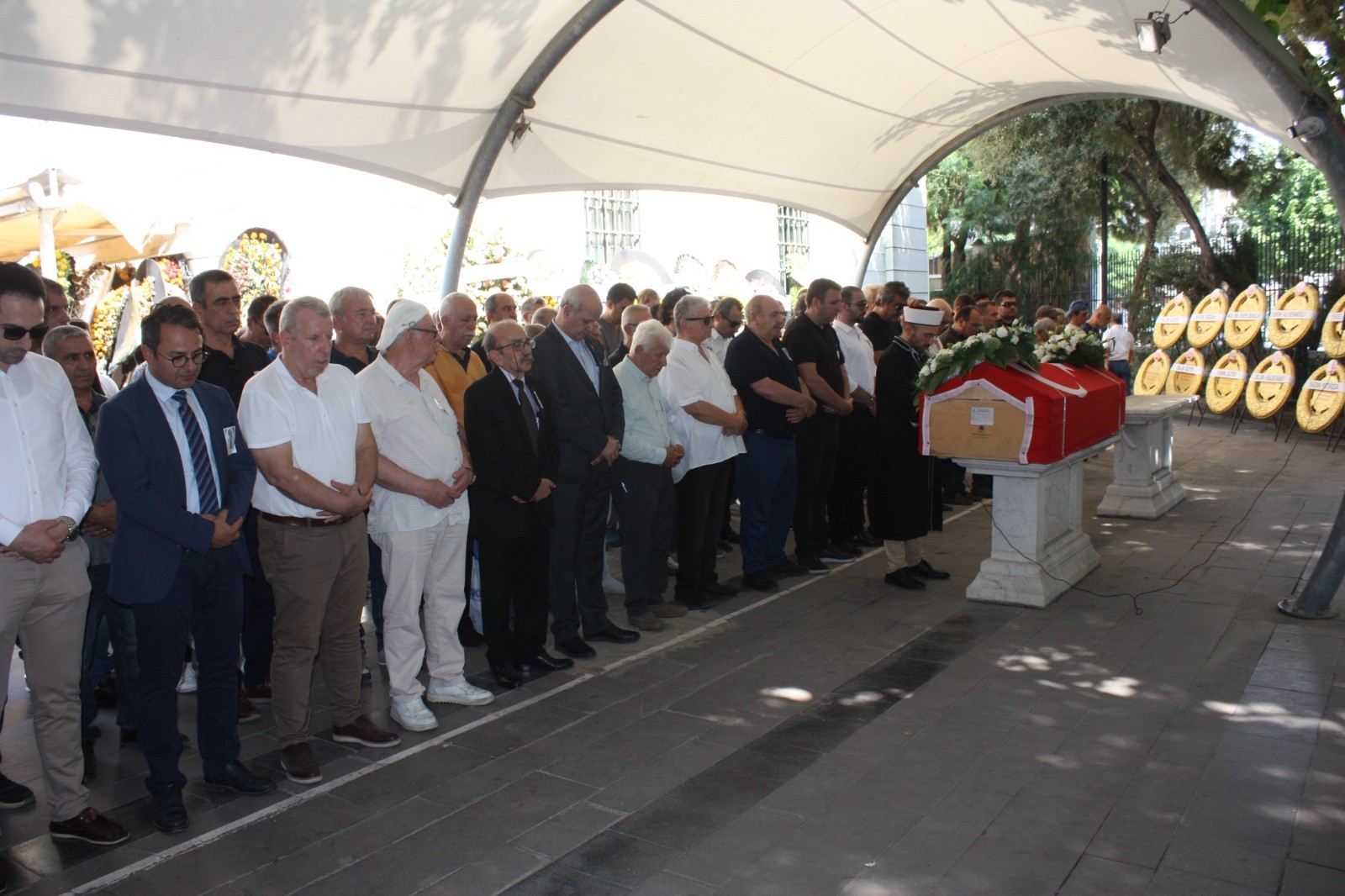 Mehmet Çapman son yolculuğuna uğurlandı