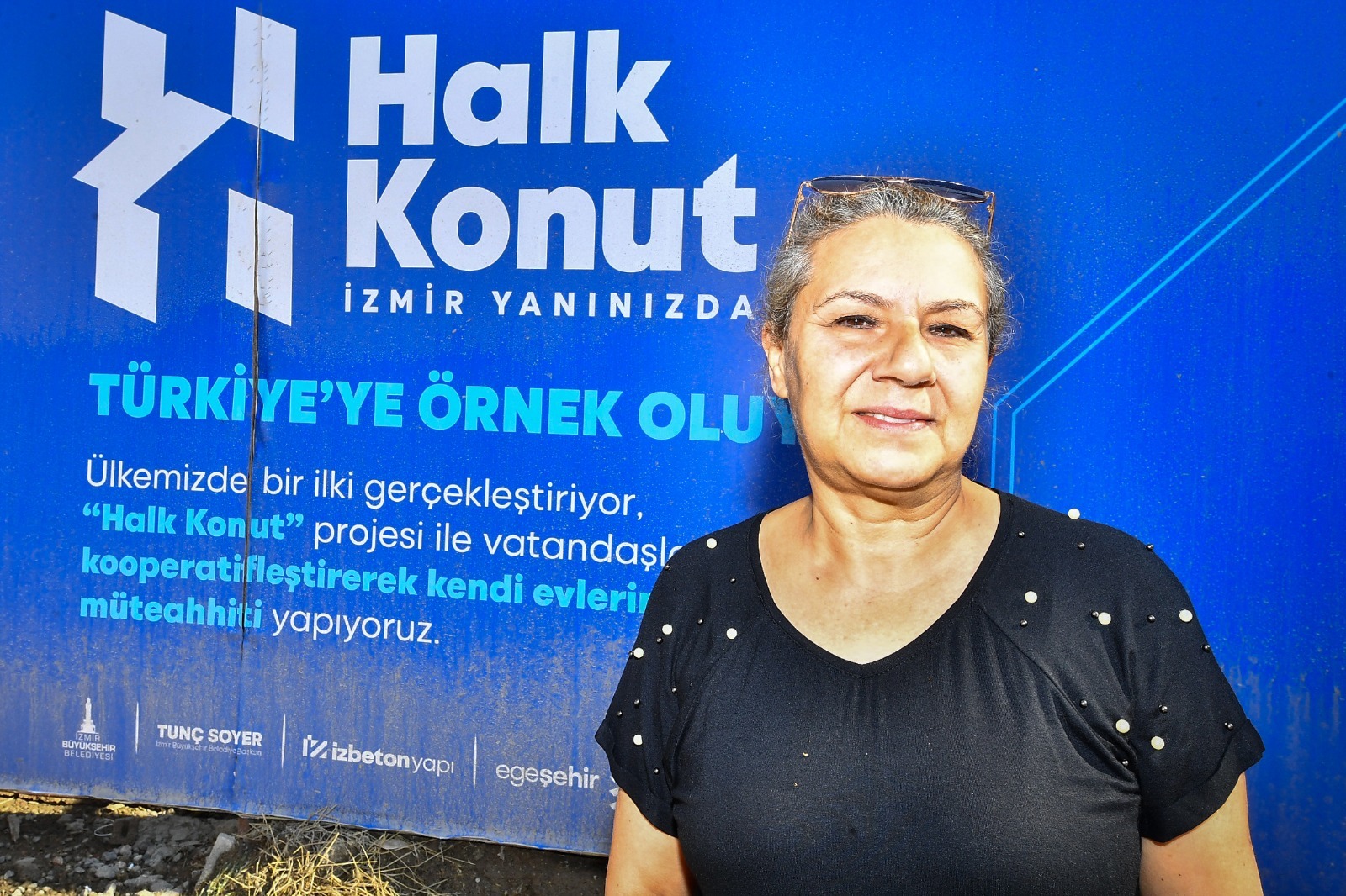 İzmir'in Türkiye'ye örnek uygulaması Halk Konut projesi hızla ilerliyor