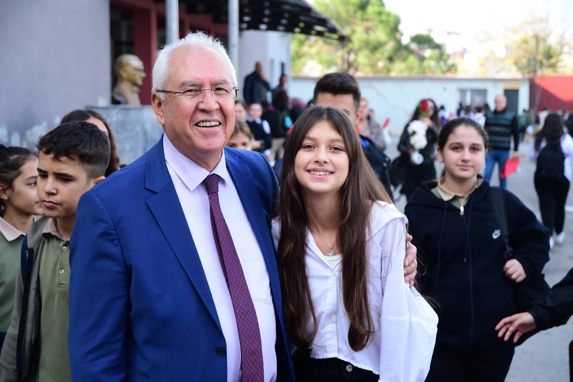 Başkan Selvitopu Öğretmenler Günü'nü kutladı