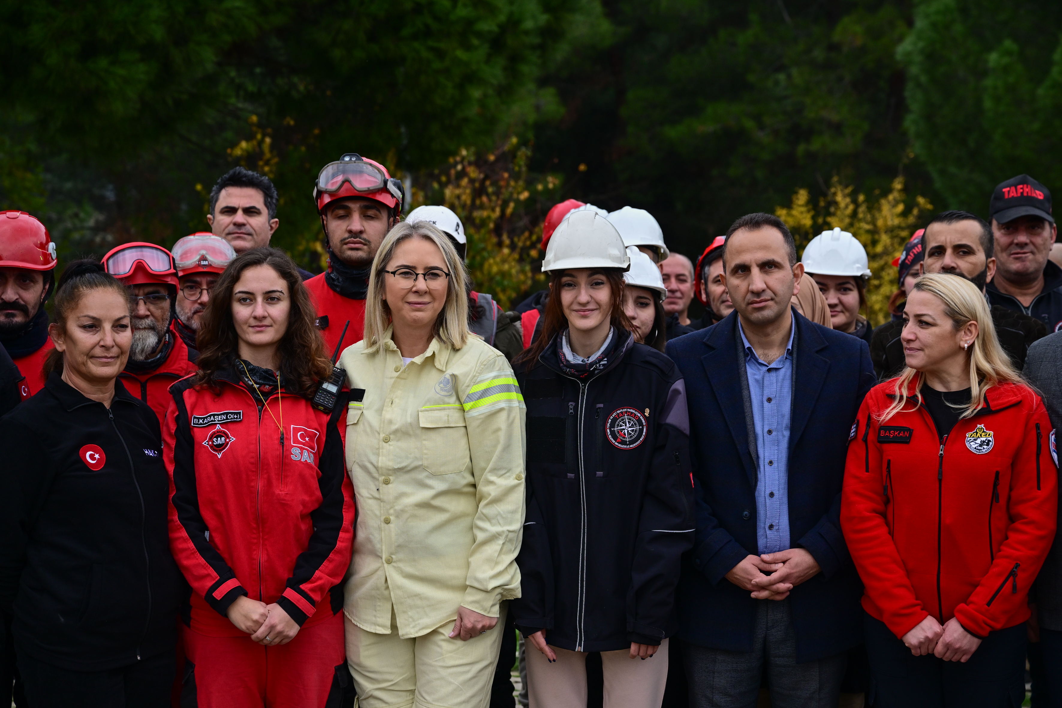 İzmir'de yangından hayvan kurtarma tatbikatı yapıldı