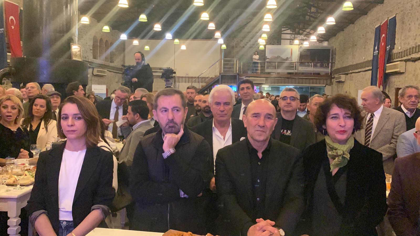 "İz Bırakanlar" ödüllerini aldı