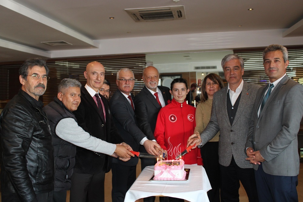 Gökçekaya: Çiğli'nin yıldızını sporda da parlatacağız