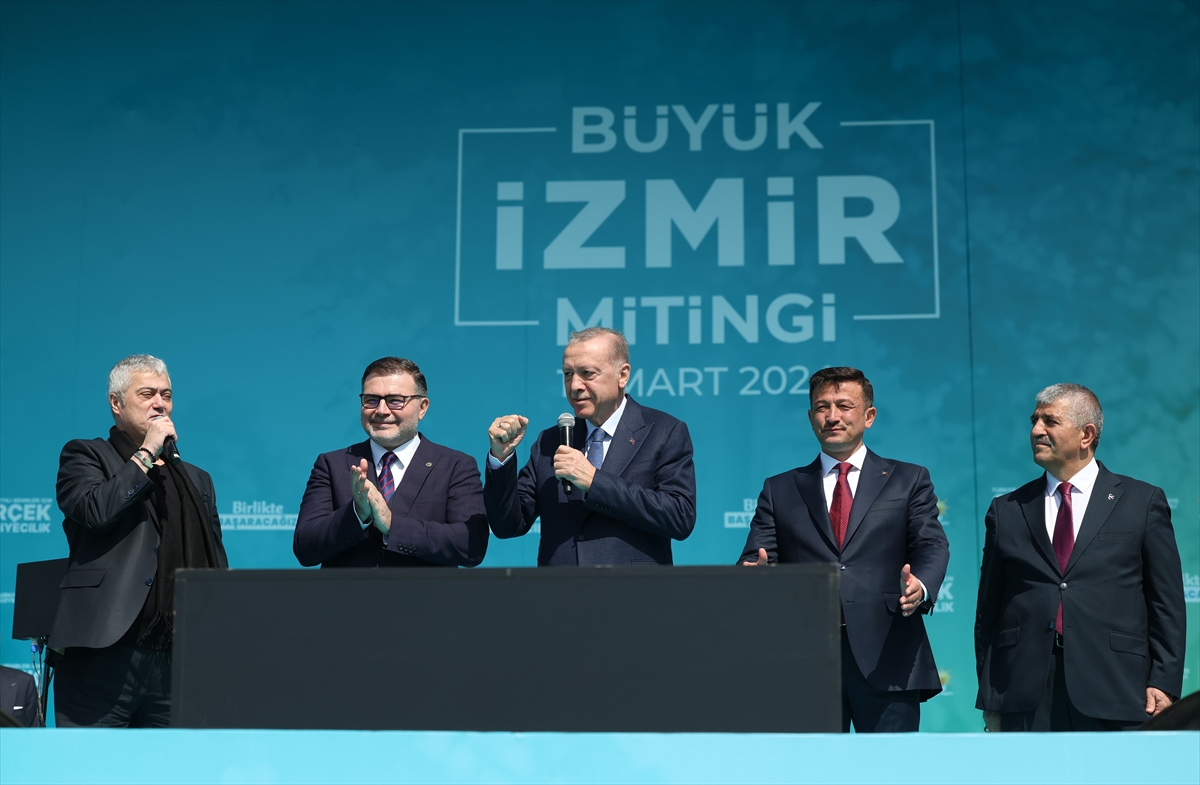 Cumhurbaşkanı Erdoğan, İzmirlilere seslendi: "İzmir bir başka güzel olacak"