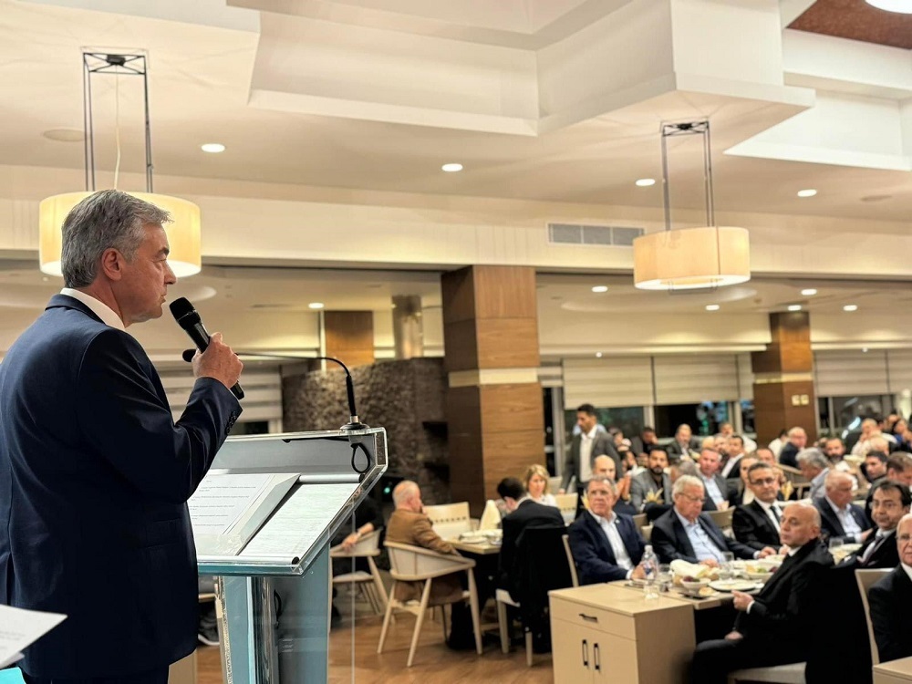 Cumhur İttifakı Çiğli adayı Murat Gökçekaya söz verdi, çağrı yaptı: “Bizimle hizmet gelecek”