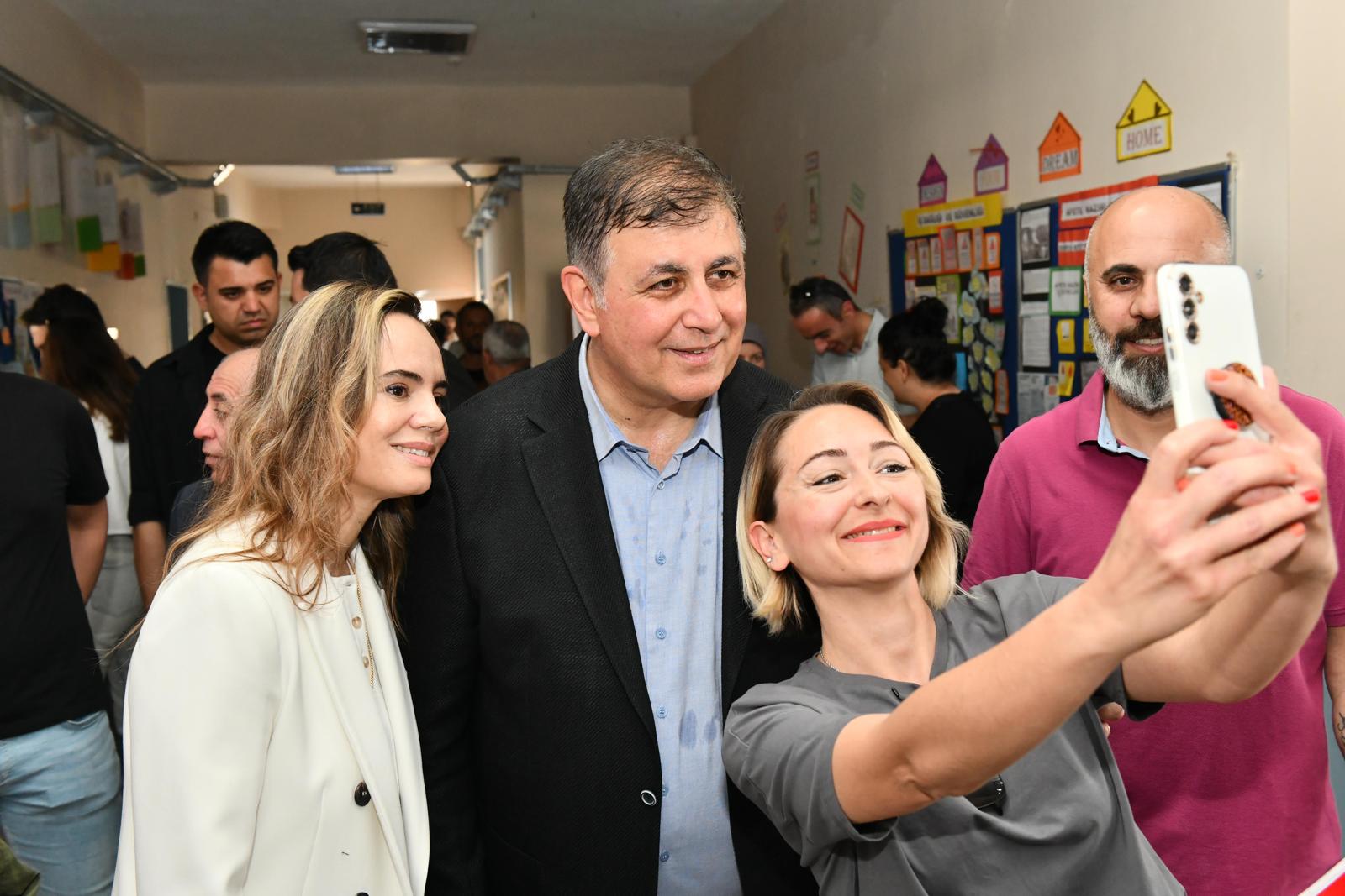 Başkan Adayı Tugay oyunu kullandı: Büyük bir heyecanla bekliyoruz