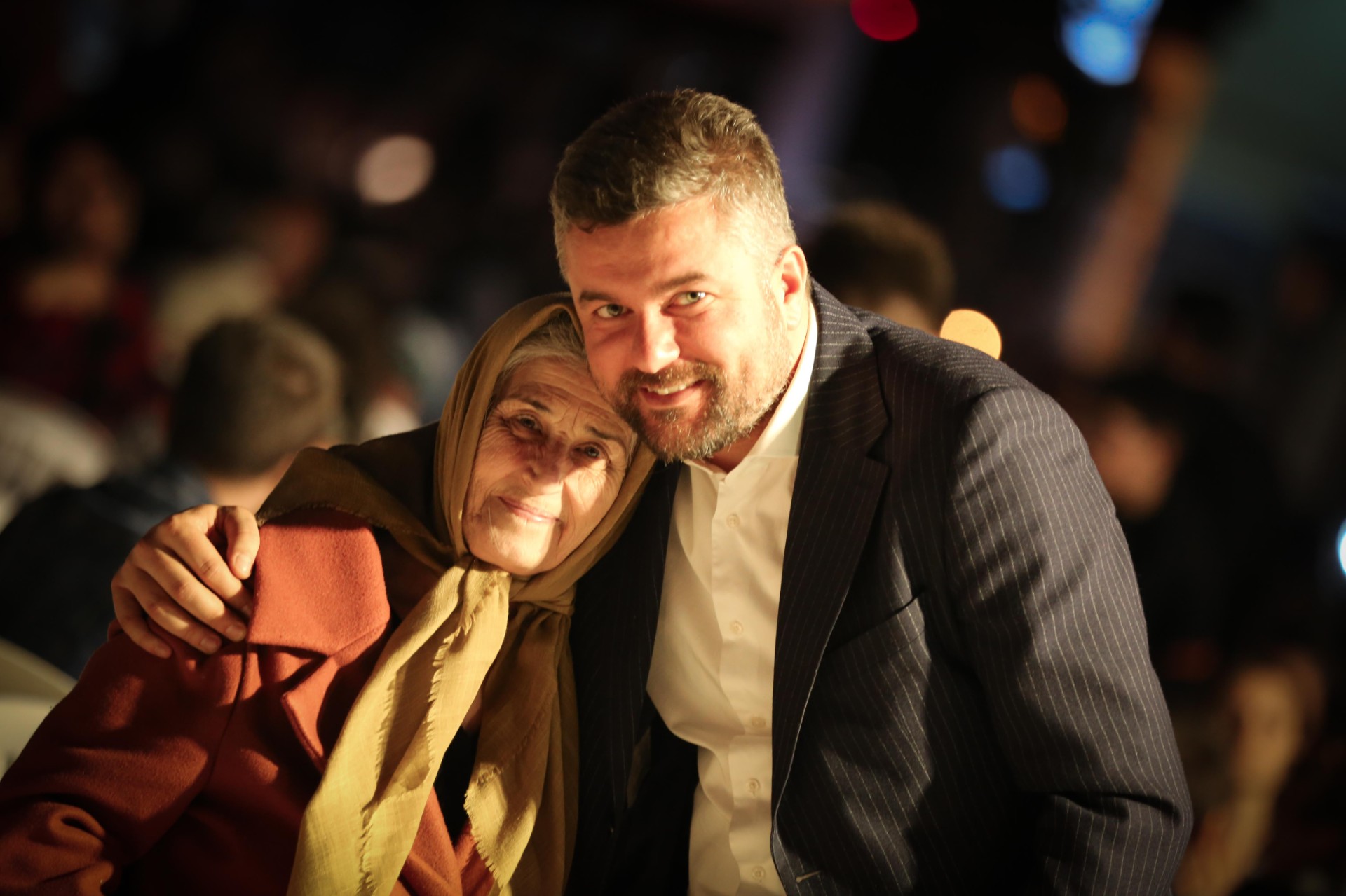 Başkan Duman iftar ve sahurda hemşehrileriyle buluştu