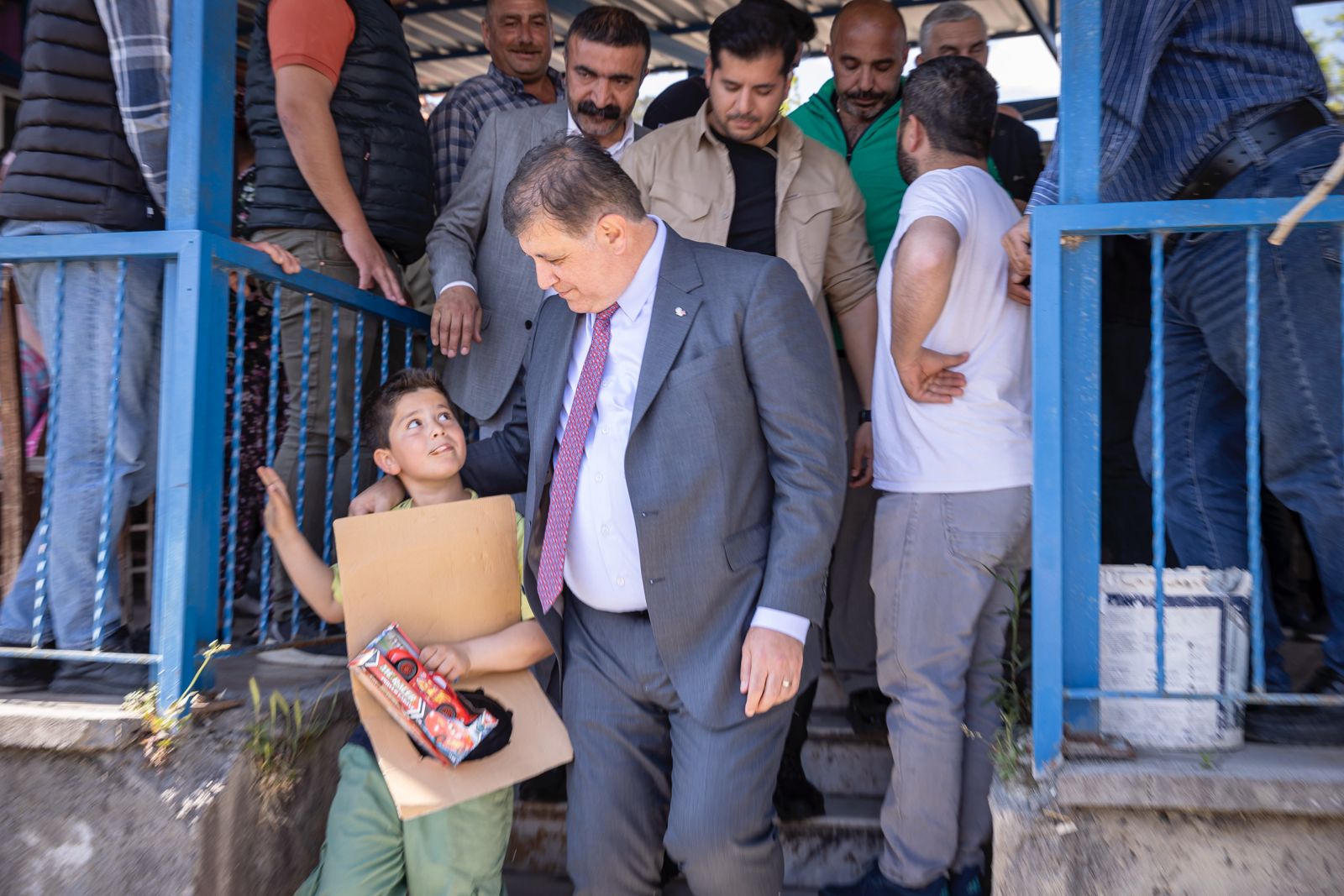 Deliktaş Köyü'ne sandık teşekkürü