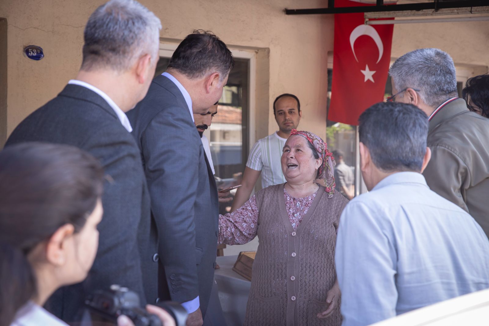 Deliktaş Köyü'ne sandık teşekkürü