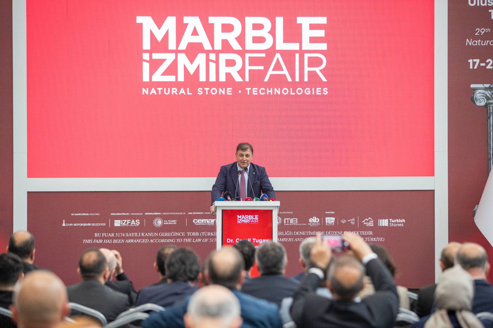 Türkiye’nin en büyüğü Marble İzmir 29’uncu kez açıldı