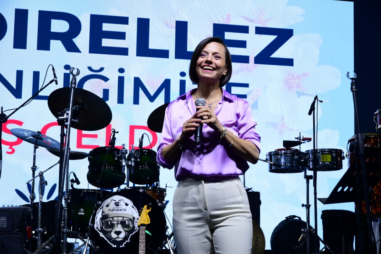 Karabağlar Hıdırellez Şenliği ile coştu