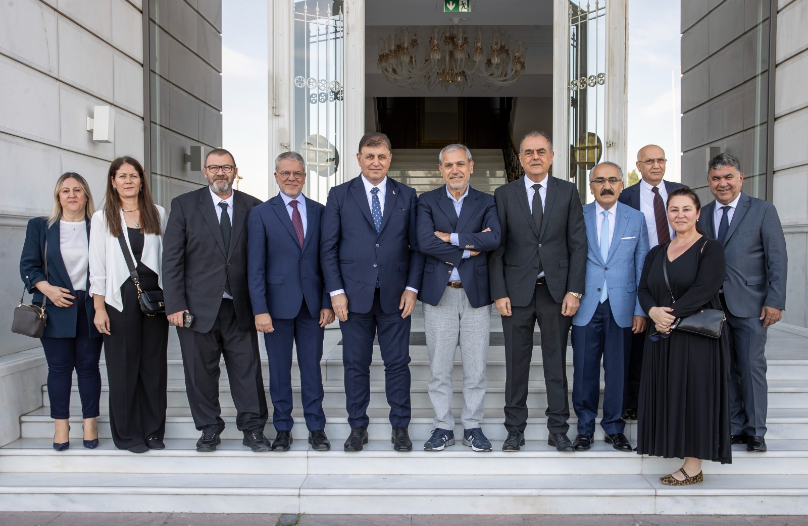 Tugay: "Gençlere desteğimizi artırarak sürdüreceğiz"