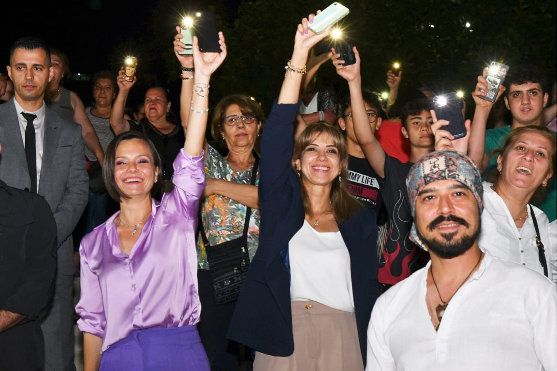 Karabağlar Nazım Hikmet’i onun dizeleriyle andı