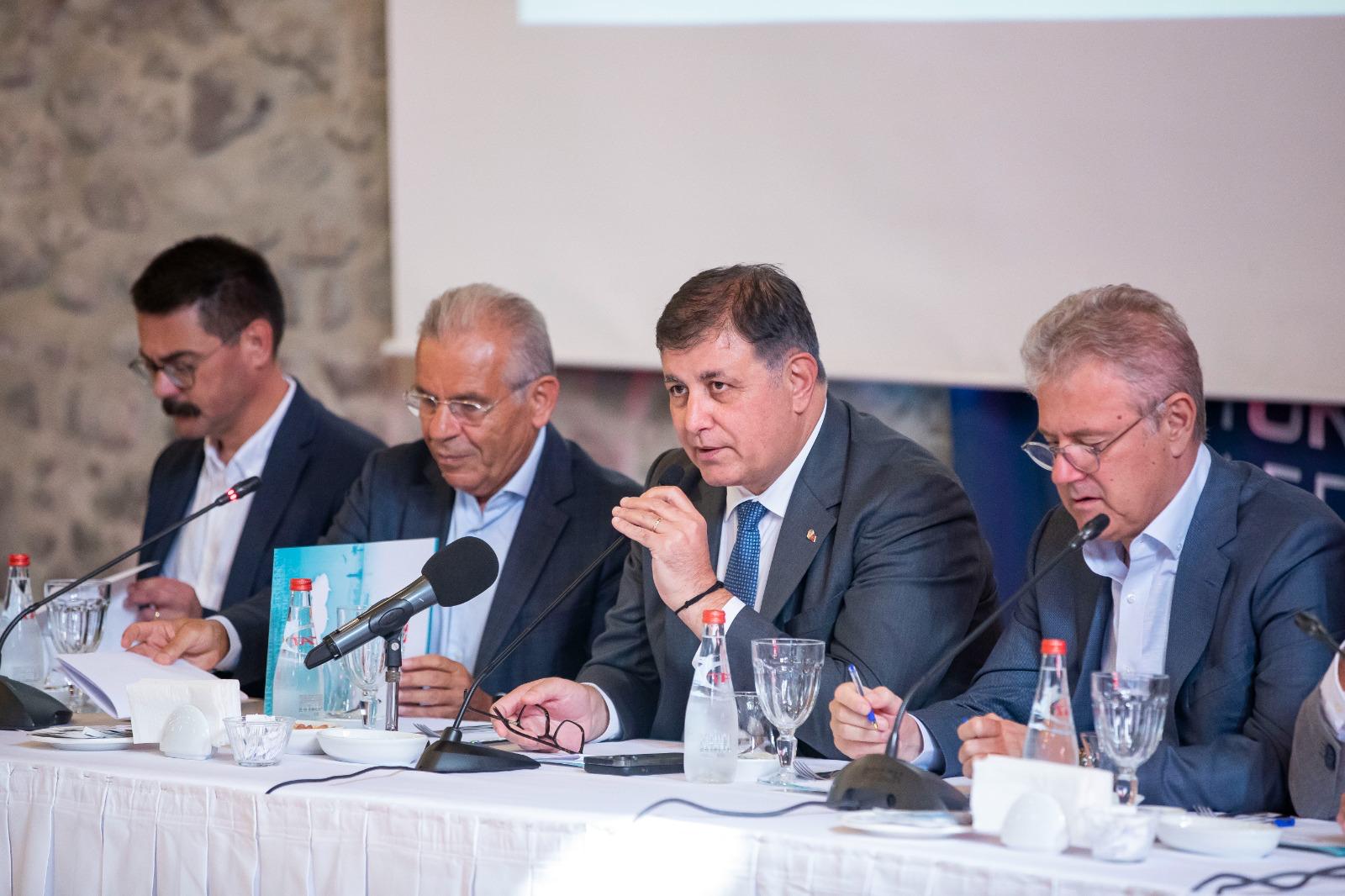 Tugay: Orta gelir grubuna hitap eden mütevazı konutlara ihtiyacımız var