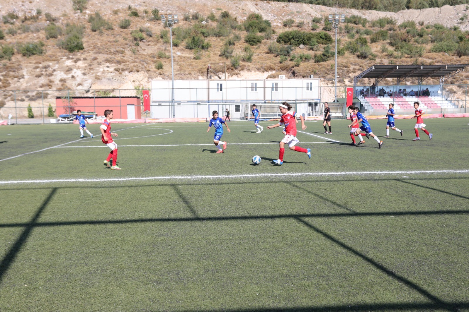 Bayraklı’da U-12 Cup Futbol Turnuvası heyecanı